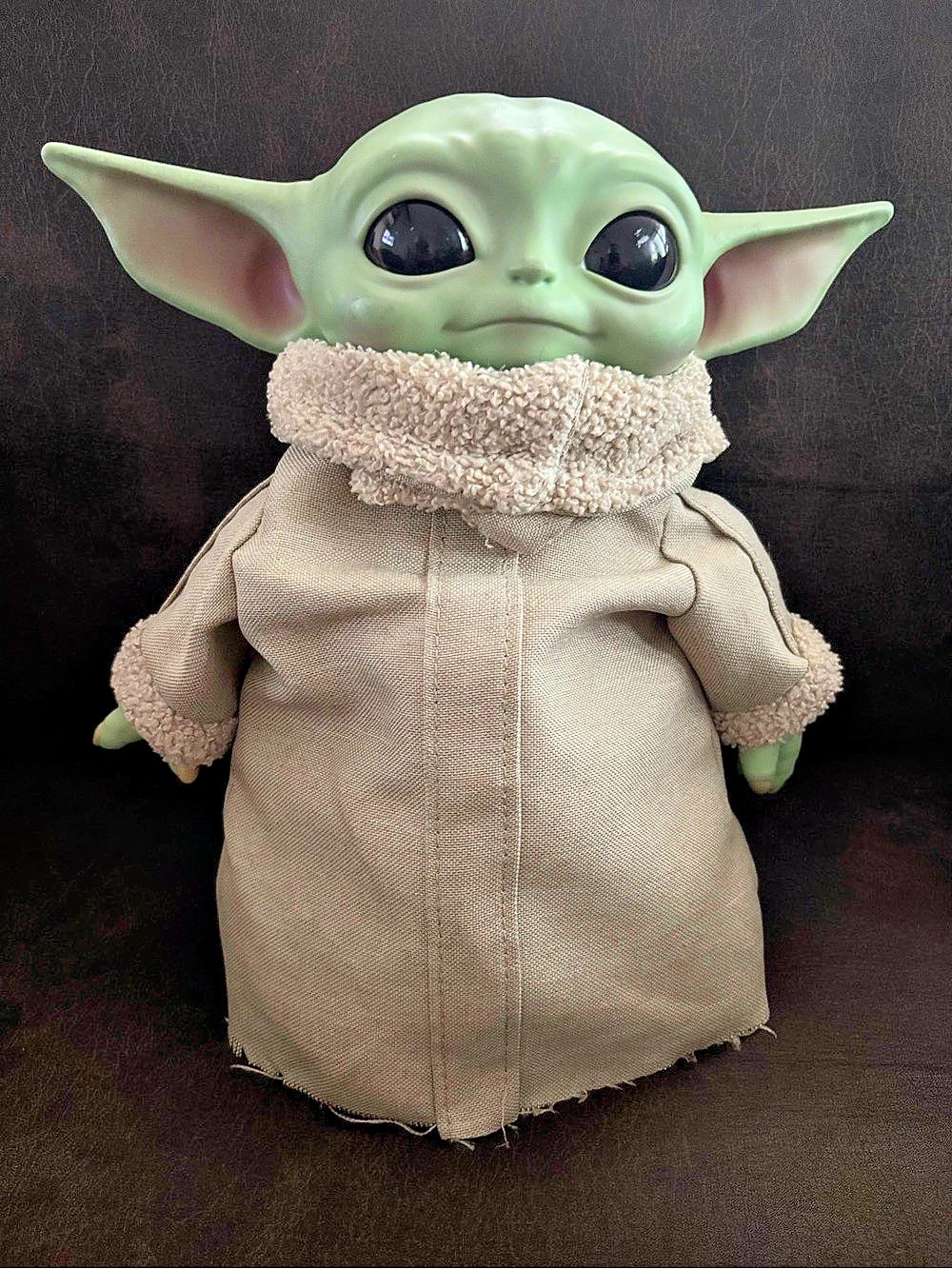 Mattel Star Wars The Mandalorian The Child 11-Inch Plush Green & Brown